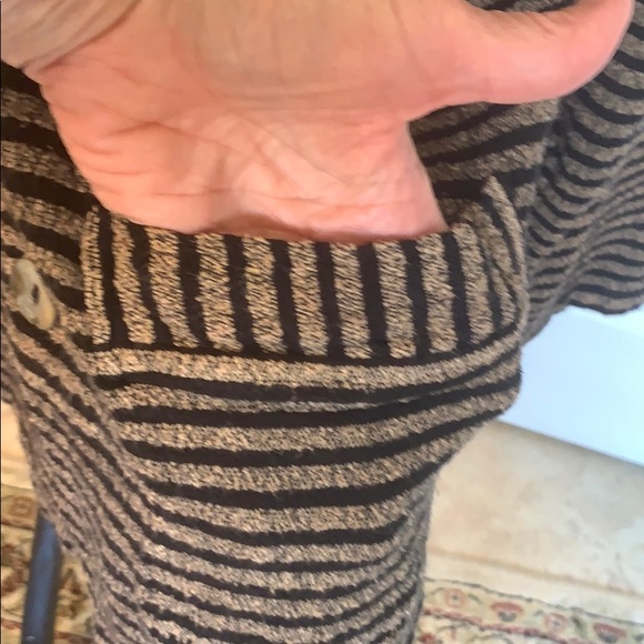 CHICOS DESIGN Striped Jacket Top tan & black - Picture 6 of 8